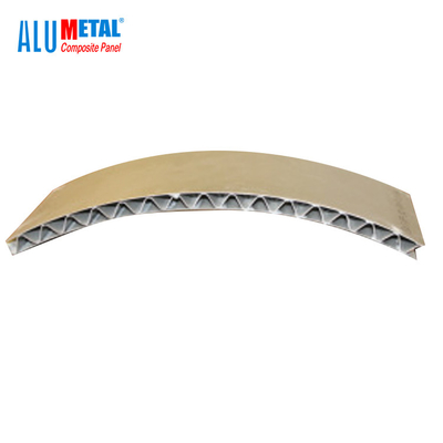 le panneau composé ondulé en aluminium B1 A2 de 1200mm ignifugent