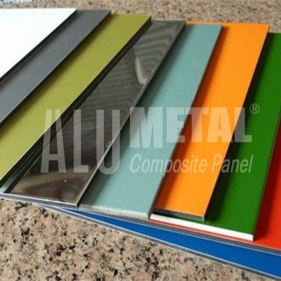 panneau composé d'aluminium du PE AA3003 de 3mm imprimant la surface de miroir
