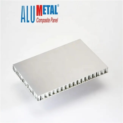 panneau &quot;sandwich&quot; en aluminium d'âme en nid d'abeilles de 15mm 25mm 10mm PVDF pour l'espace