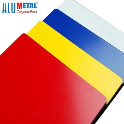 Le PE composé en aluminium évalué de panneau du feu de 0.4MM 1250mm a peint la feuille noire AA3003 ACP