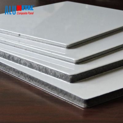 alliage composé en aluminium ignifuge 1100 de fluorocarbone de revêtement de mur de panneau de 2mm