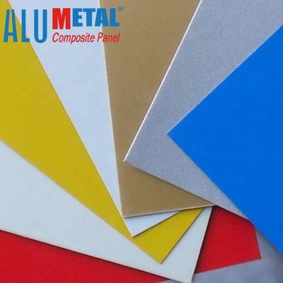 La couleur de 1100 alliages a enduit la feuille en aluminium peinte 1260mm a poli la feuille en aluminium H26 4mm