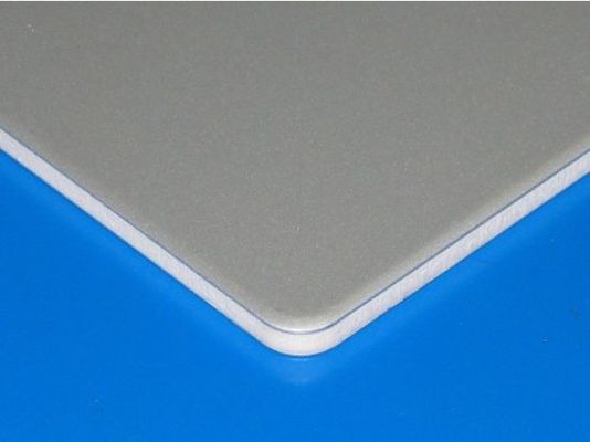 Panneau composé en aluminium ignifuge 1220x2440mm de noyau de polyéthylène d'A2 5mm