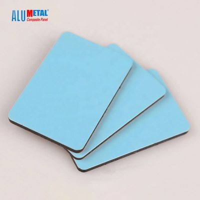 le mur rideau composé en aluminium ignifuge extérieur du panneau 1570mm de 3mm Acm colore le revêtement de FEVE